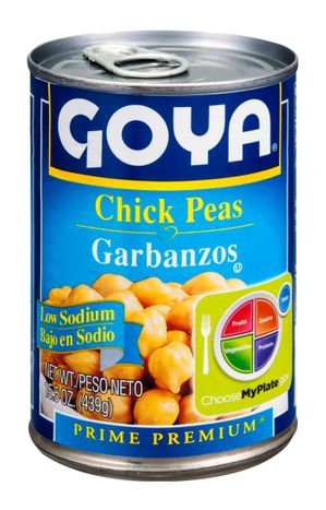 Goya Prime Premium Chick Peas, Garbanzos - 15.5 Ounces