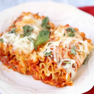 Lasagna Roll with Sauce